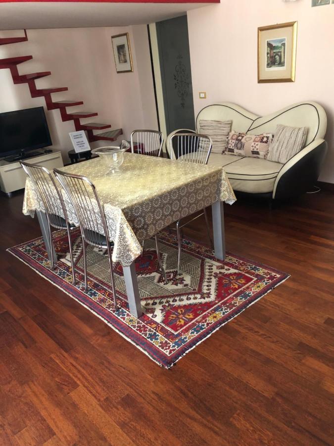 Zappala' Gemelli House